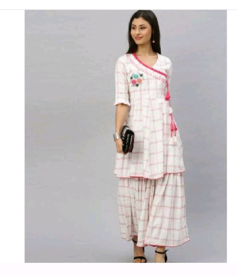 Cotton Paplam Kurti With Gahrara And Dupatta
