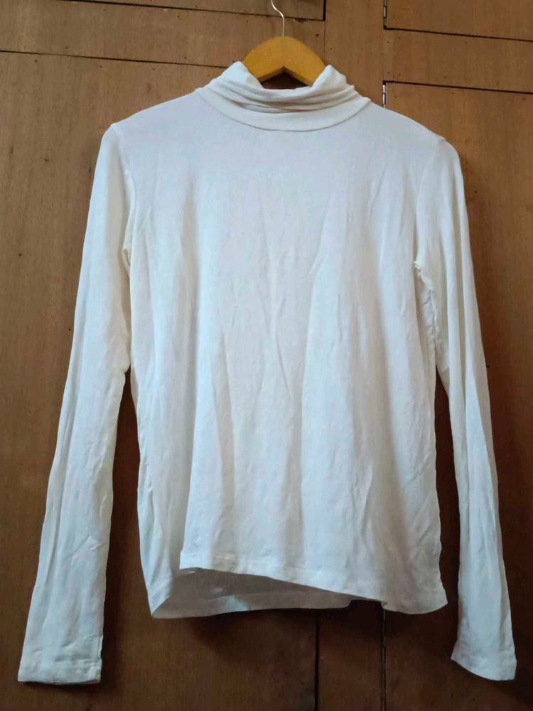 White Long Sleeve Turtleneck