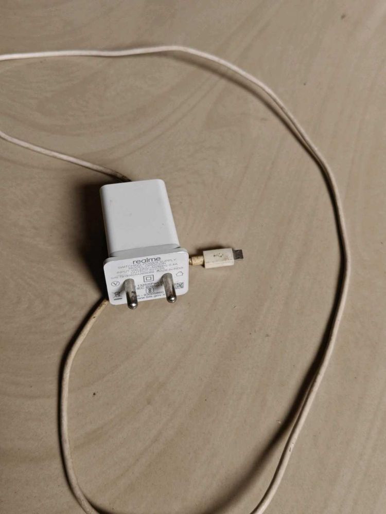 Realme Adapter With Cable