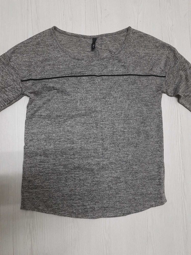 Grey Top