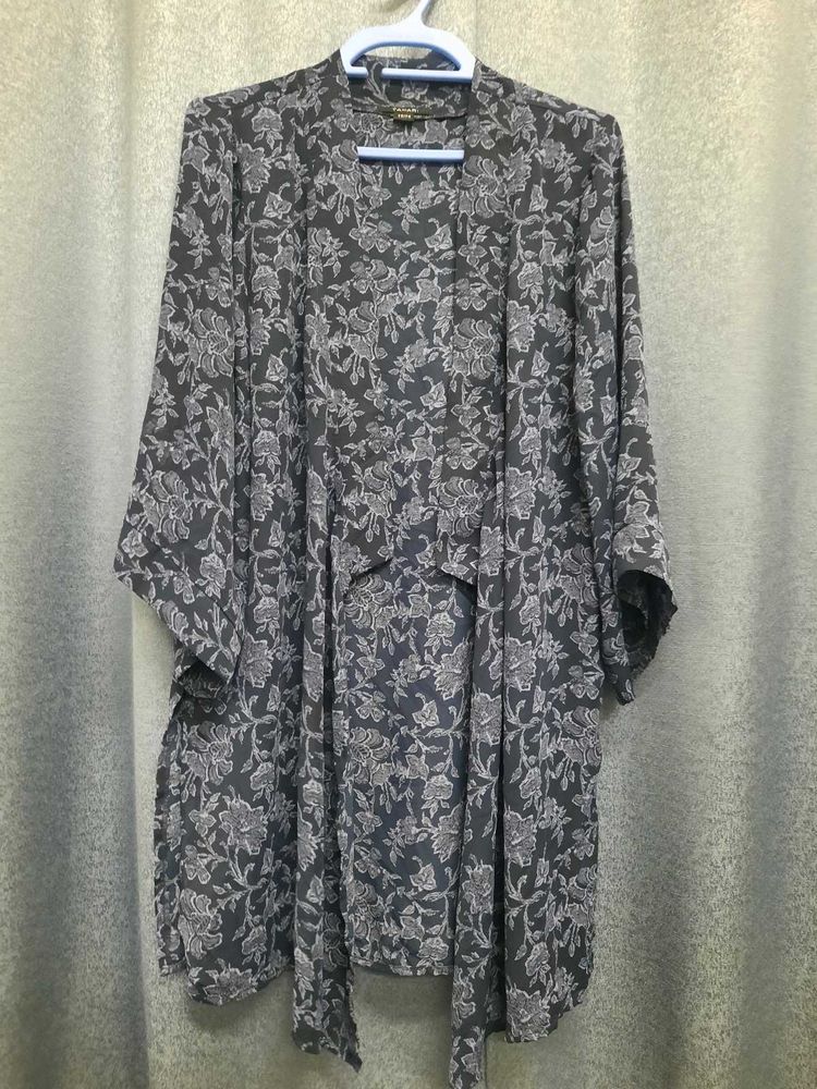 Floral Print Kimono Shrug