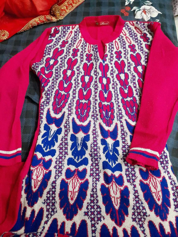 Pink woolen Kurta