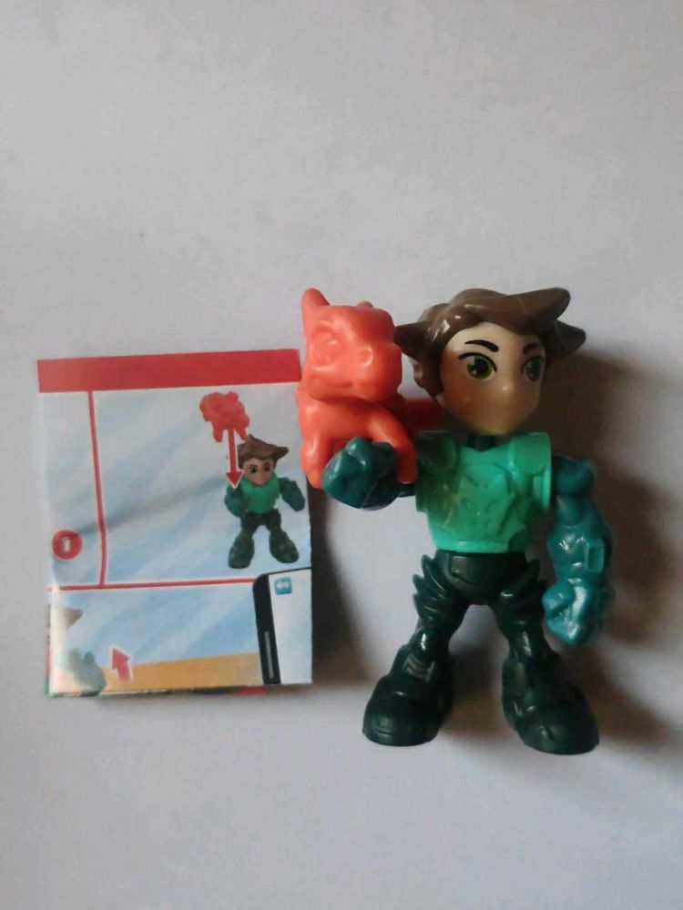 Kinder Joy Dragon Trainer Figure Toy