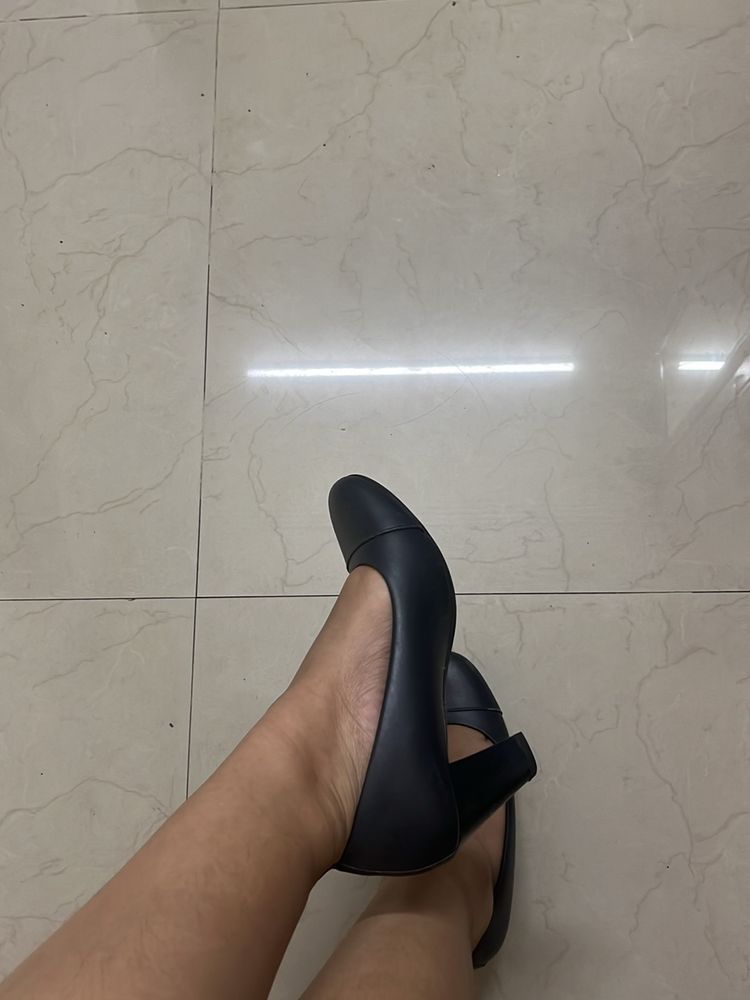 Blue Wedges