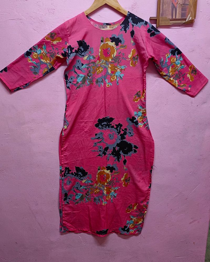 Pink Printed Kurtas(Women&#39;s)