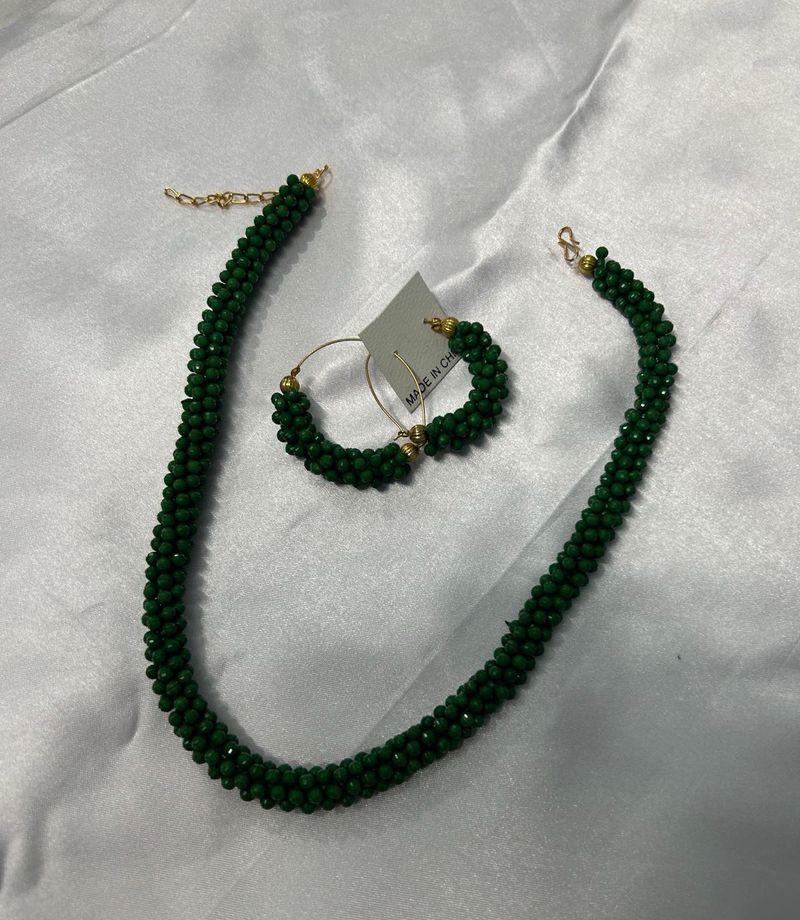 light weight  Beaded Necklace &amp; Earring Set