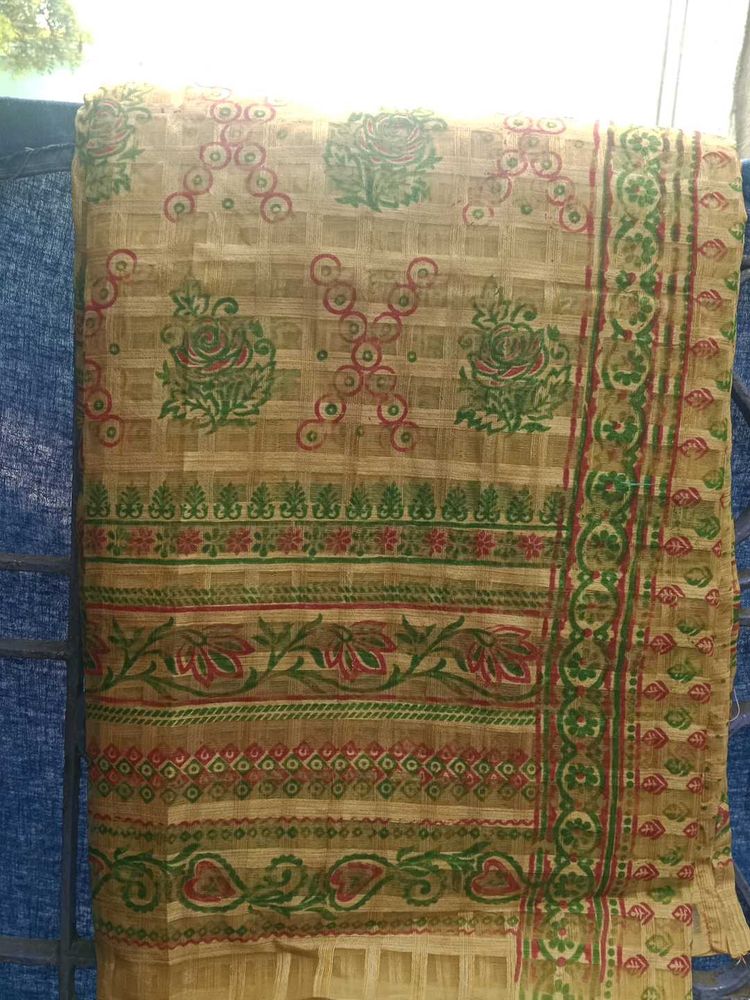 Super Saree
