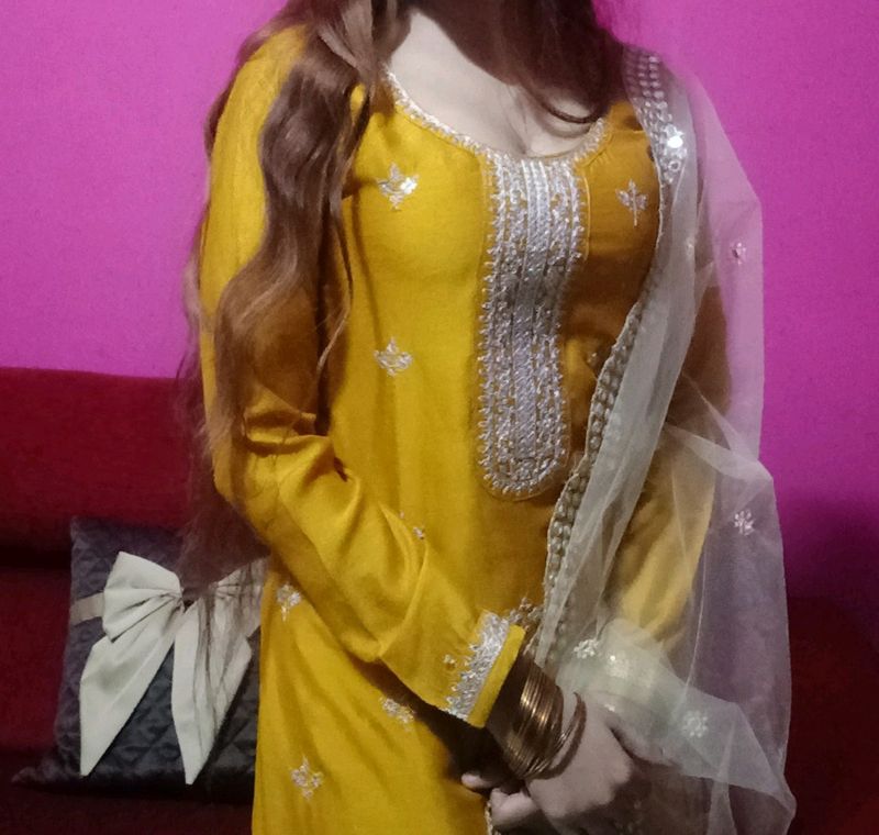 Yellow Floral Motifs Sequins Work Kurta
