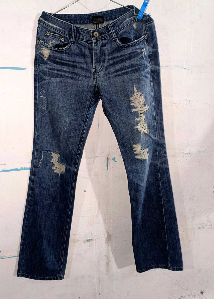 ROUGH JEANS