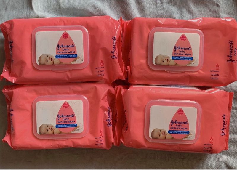Johnson&#39;s Baby Wipe (4-Pack) (288 Wipes)