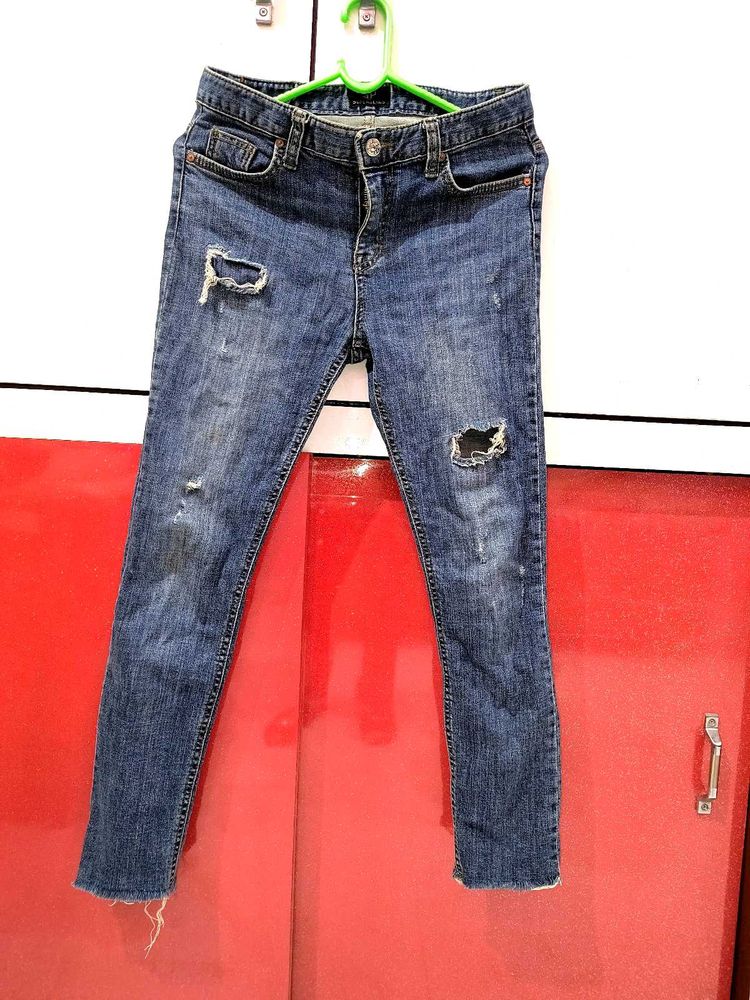 Damaged Jeans