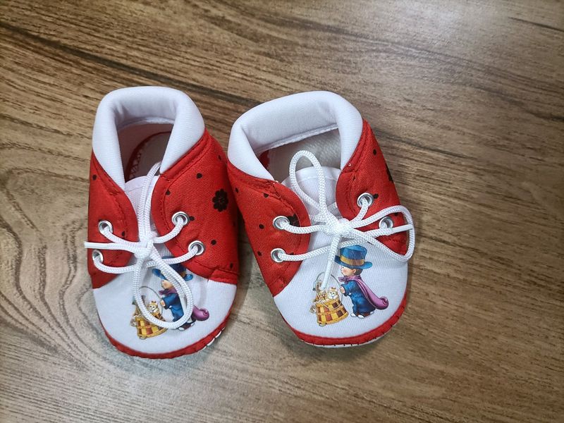 BABY SHOES