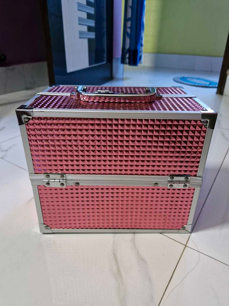 Deluxe Big Size Makeup Box