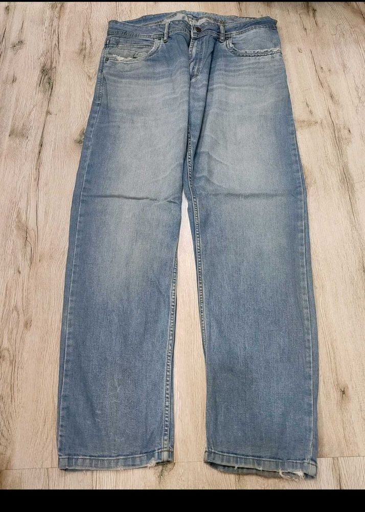 Sc2415 Peter England Jeans Size 40