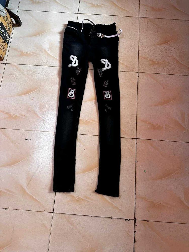 Stylish Black Jeans