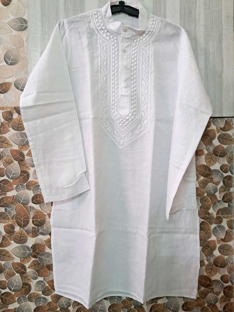 White Kurt&#39;s For Men