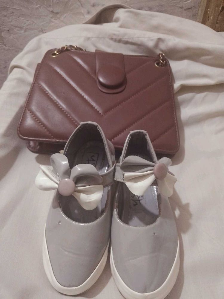 Hand beg,Shoe