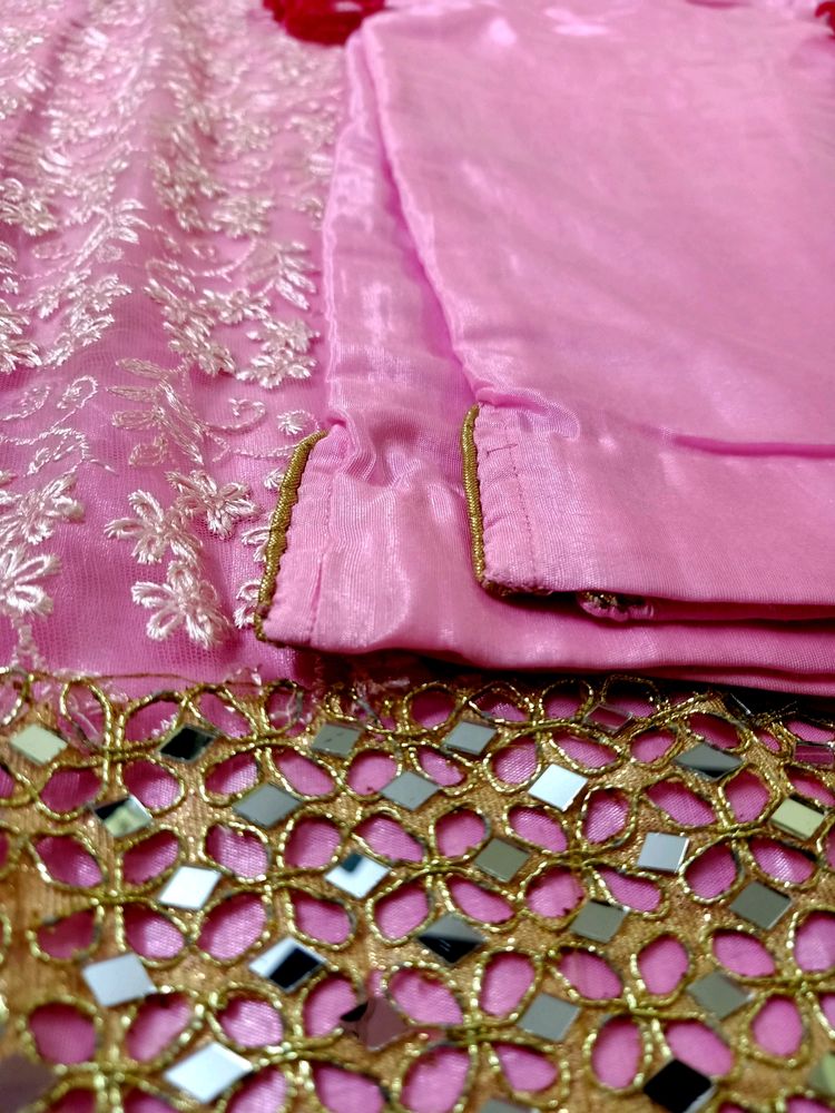 Pink Suit Set With Mirror Work &amp; Thread