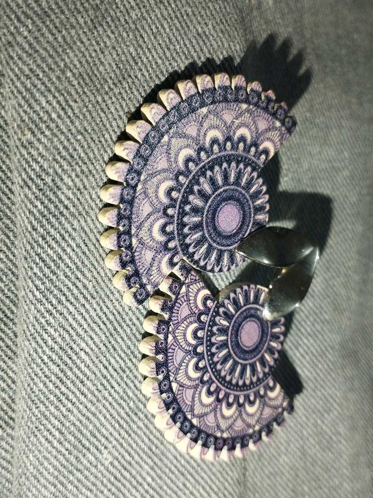 Short Mandala Art Jhumkaa