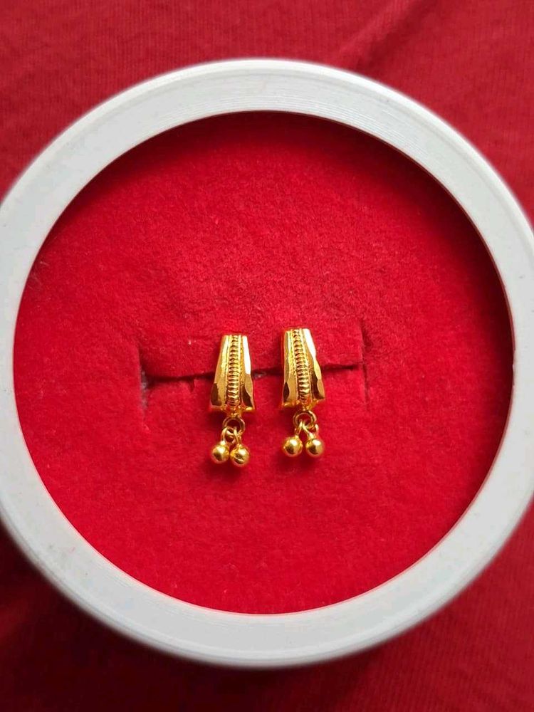 Gold Drop Earrings