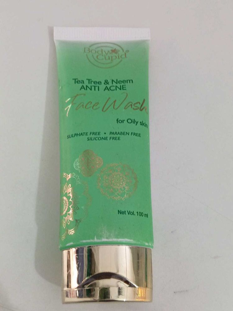 Body Cupid Tea Tree &amp; Neem Face Wash