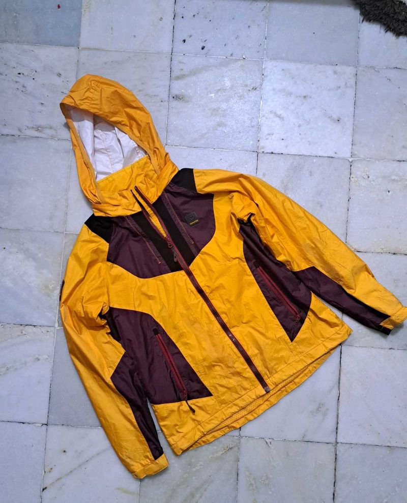 Mountaina Wind Chitter