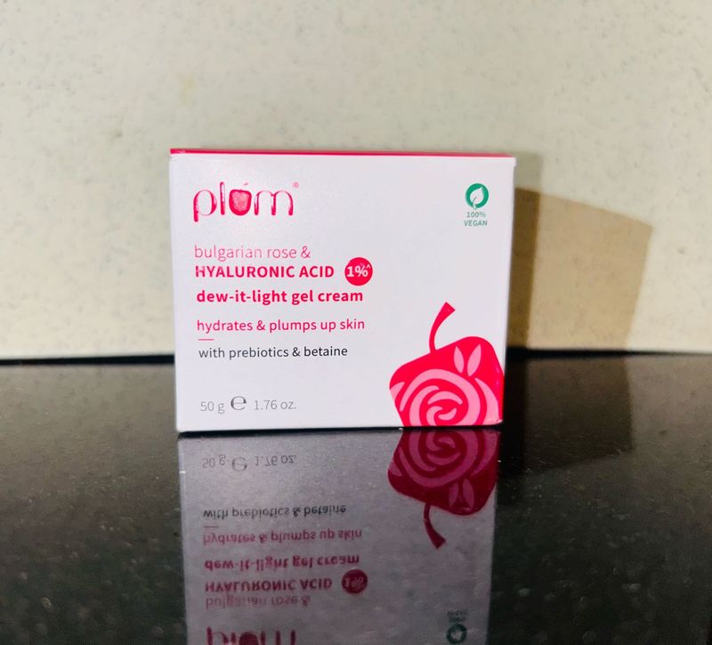 Plum Bulgarian Rose And Hyaluronic Moisturiser