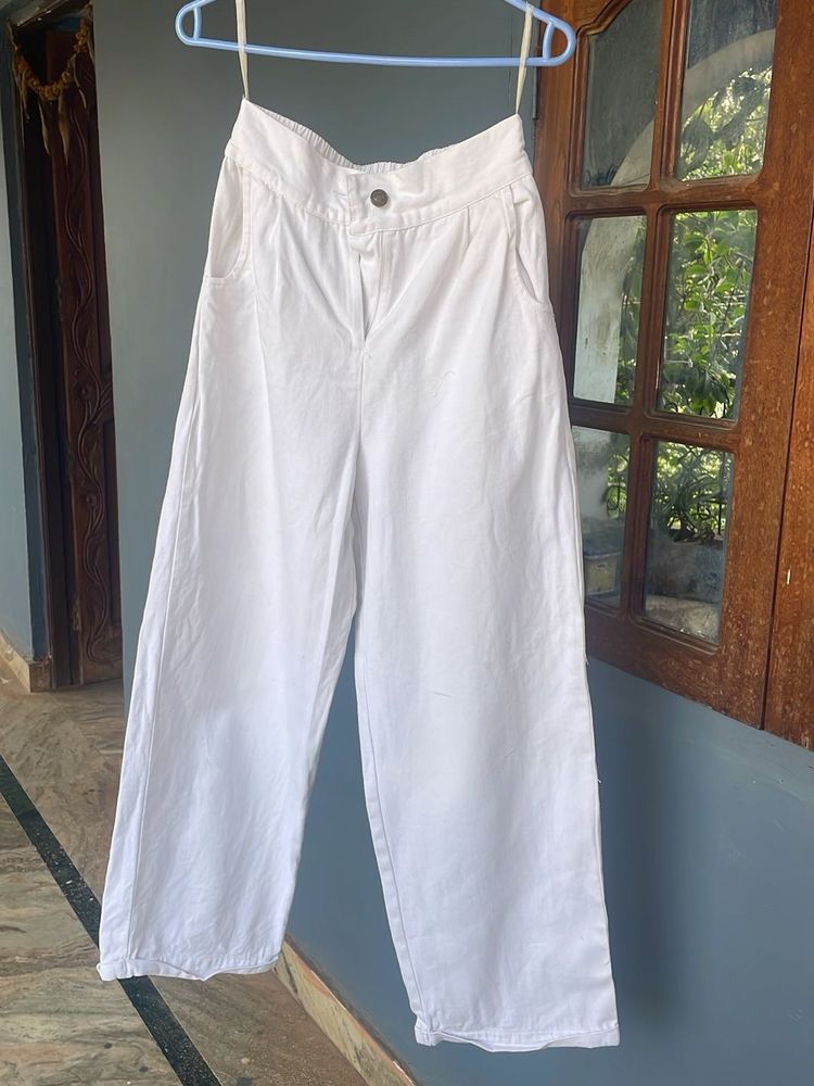 White Wide Leg jeans Pants worn once