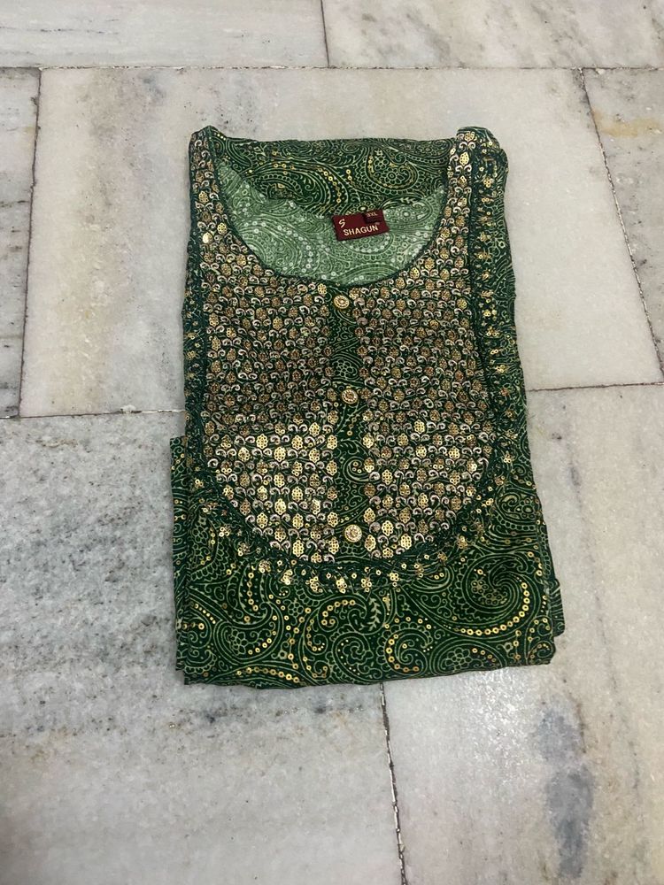 ✨Green Golden Festive Kurta✨