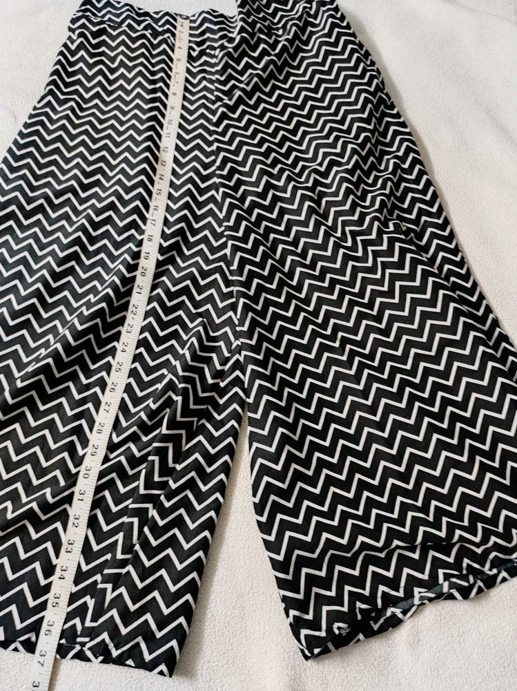 Xxl Flared Palazzo With Chevron Print