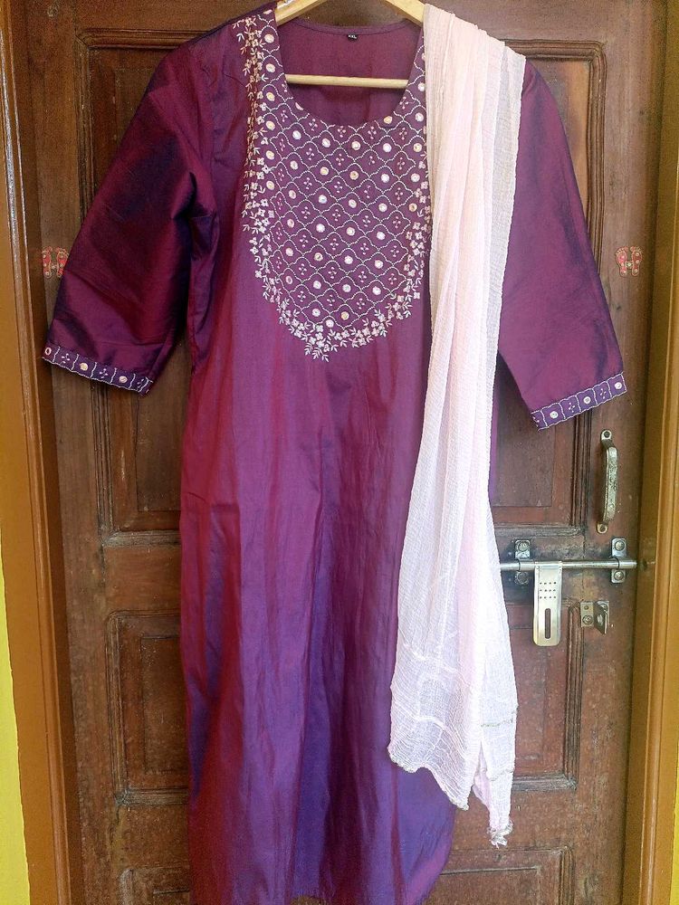 Purple Embroidered Kurti Set