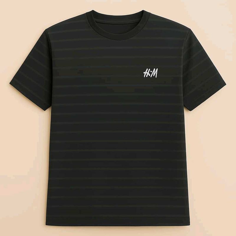 H&amp;M Black Striped Tee - Size