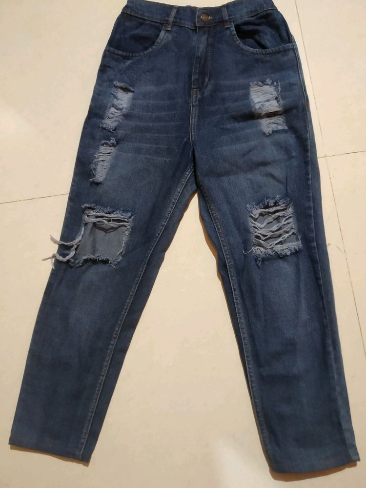 Damage Jeans