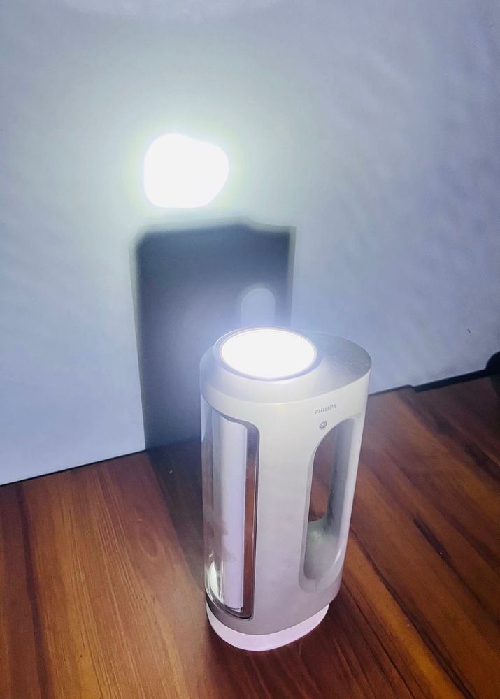 Philips Original High Resolution LED Light