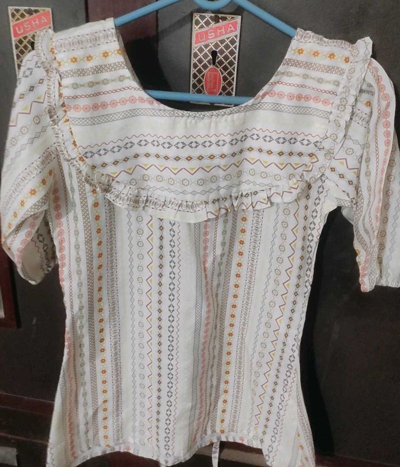 Multicolour Top Size Small