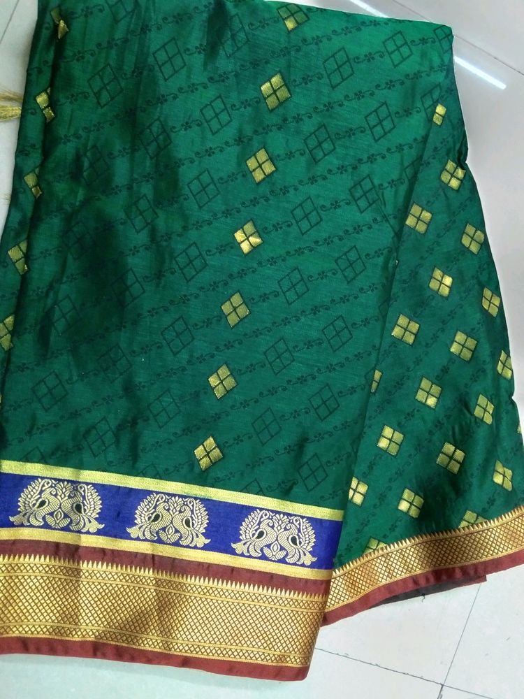 Green Saree One Time Used With Padded Blause