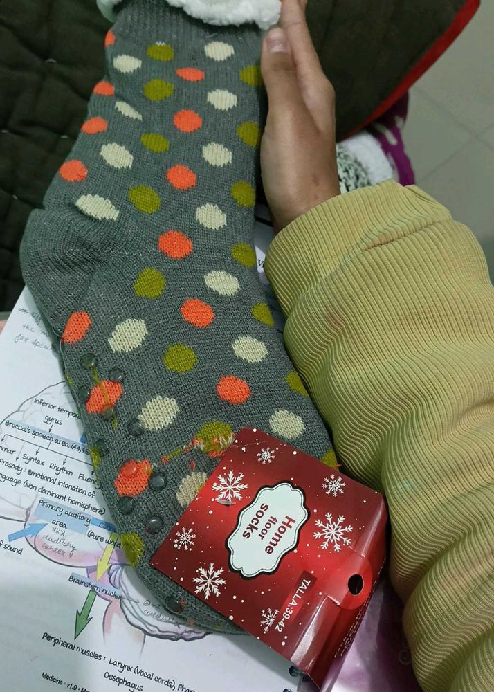 pure sheep wool socks