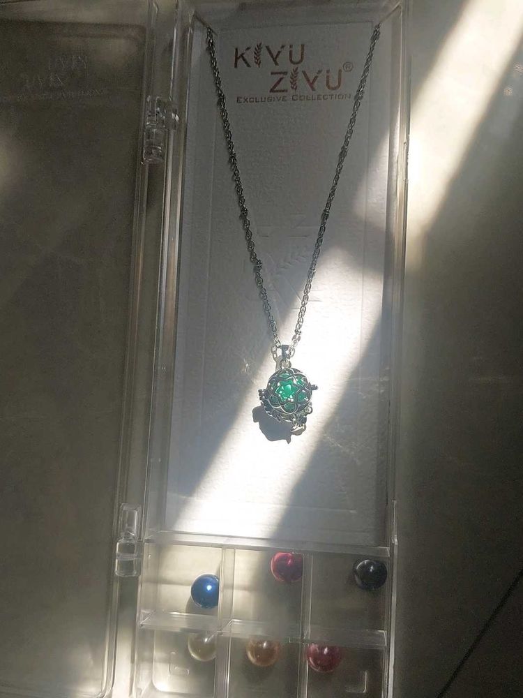 Neck Piece
