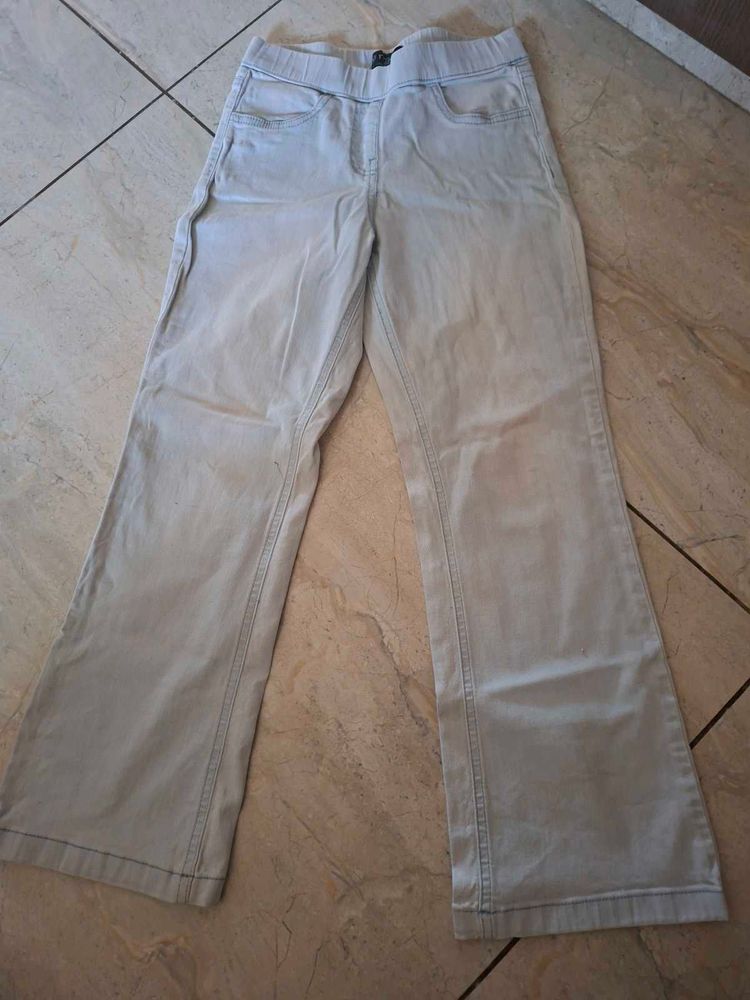 Girls Faded Blue Jeans
