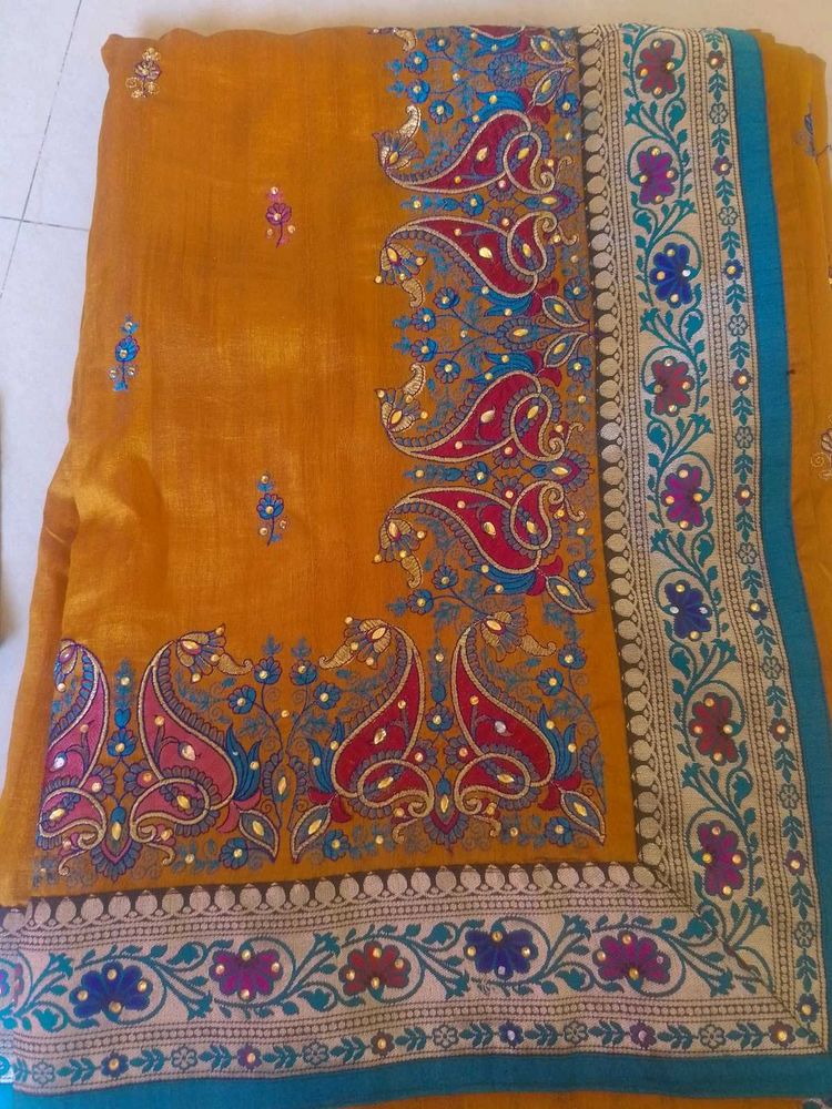 Mustered Saree