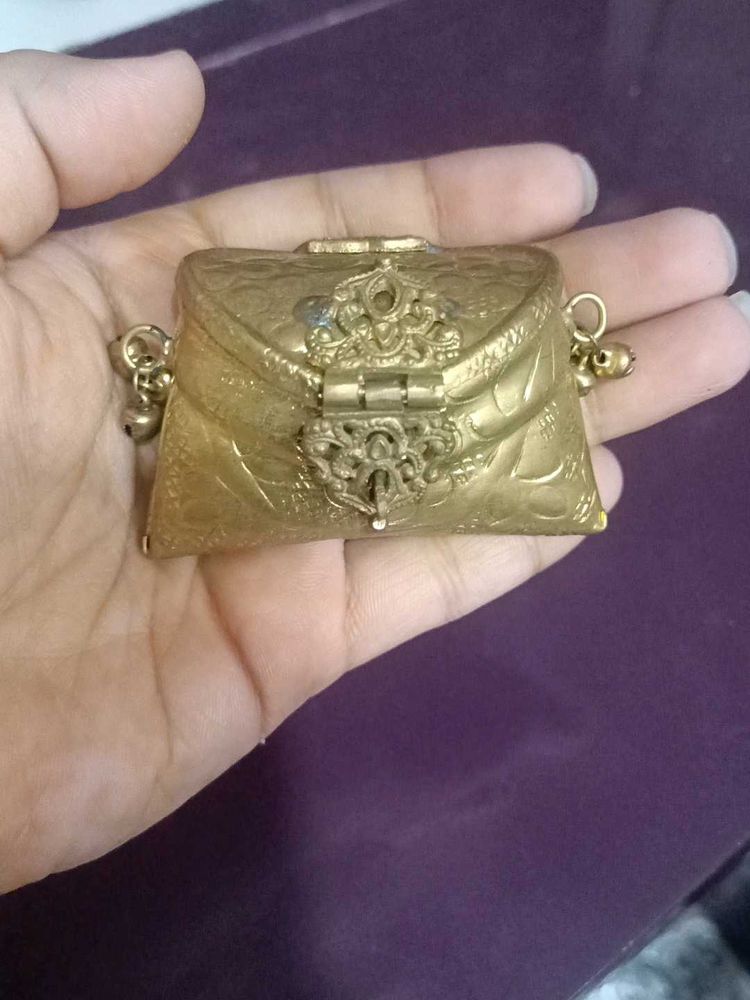 Vintage Style Cute Mini Clutch