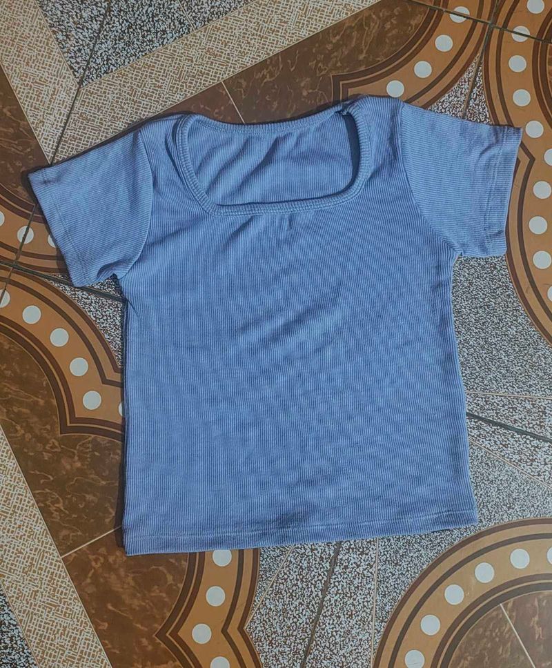 Levender Square Neck Crop  Top