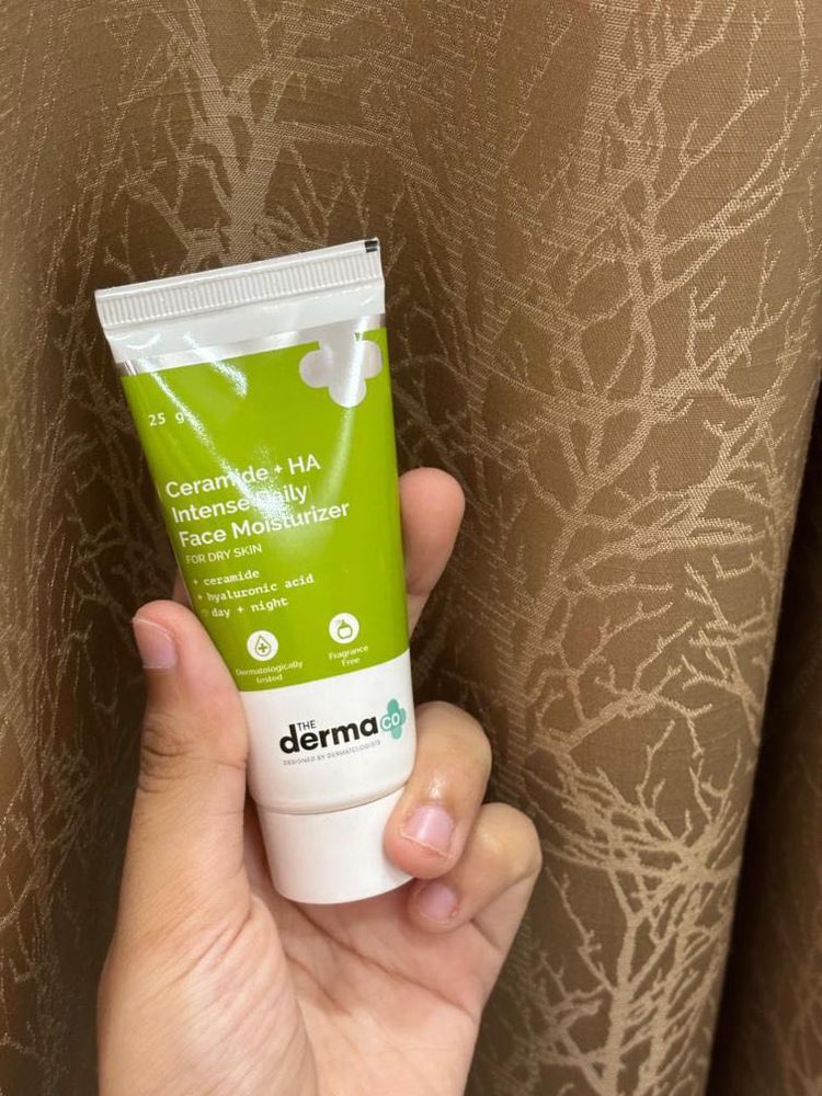 Ceramide + HA Intense Daily Face Moisturizer