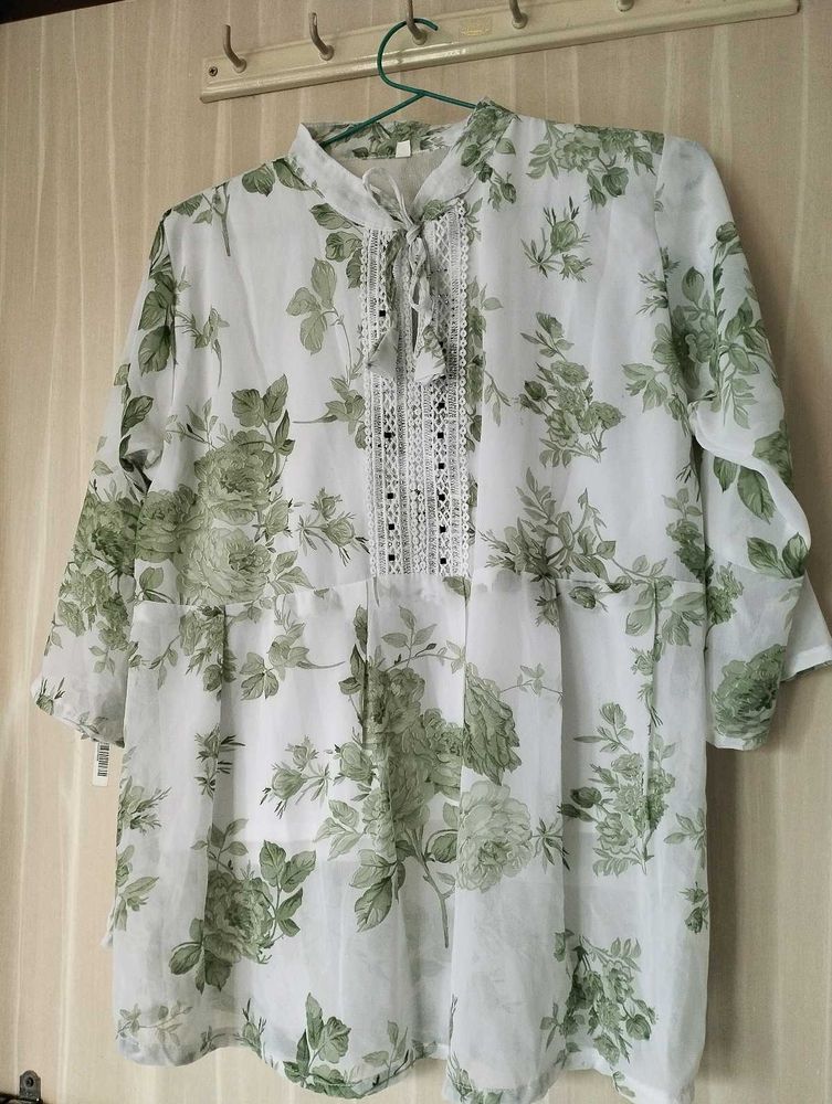 Floral Print Top💚