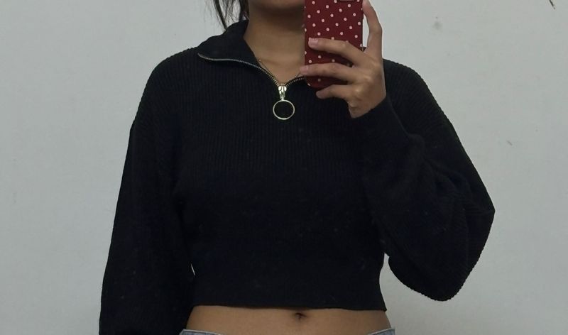 H&amp;m Black Cropped Pullover