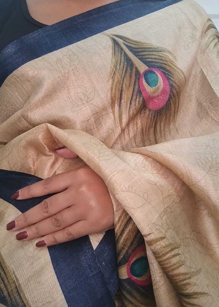 Elegant Beige Peacock Feather Saree