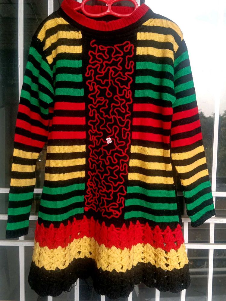 👗 Multicolored Upper Wear For Winter