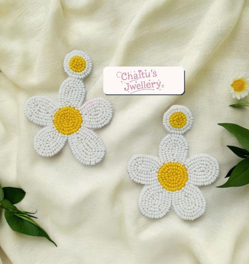 Daisy Flower Earrings