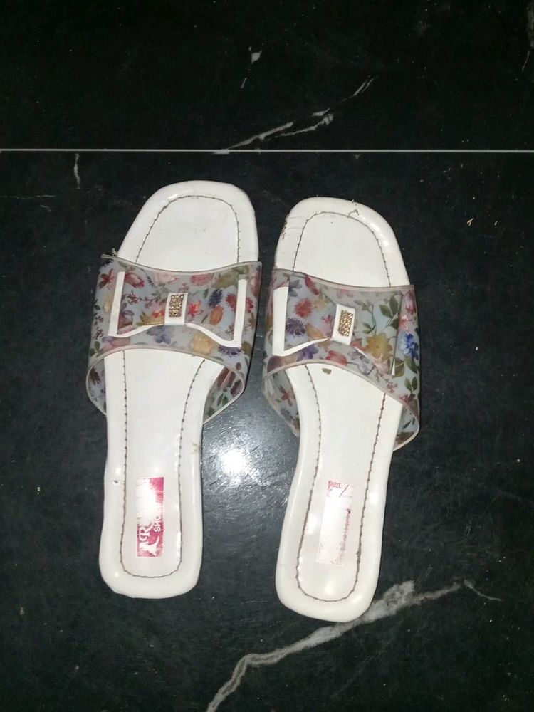 Floral Bow Slip-On Sandals