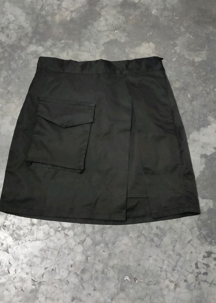 Shein Size 34 Black Colour Skirt